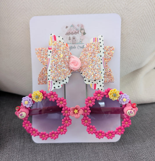 Sunglasses and bow set