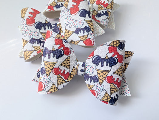 Mouse ice cream bow